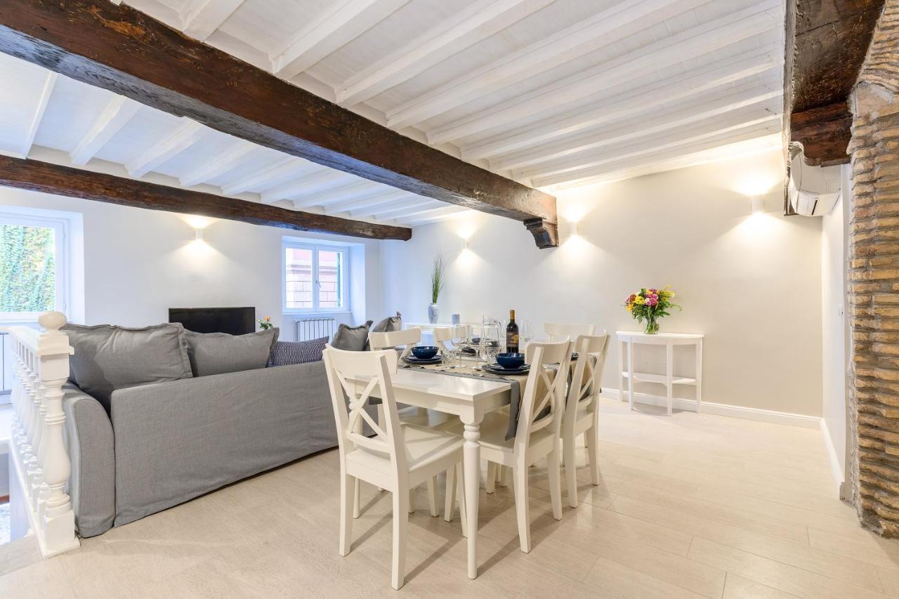 Rome As You Feel - Orso Design Apartment In Navona Buitenkant foto