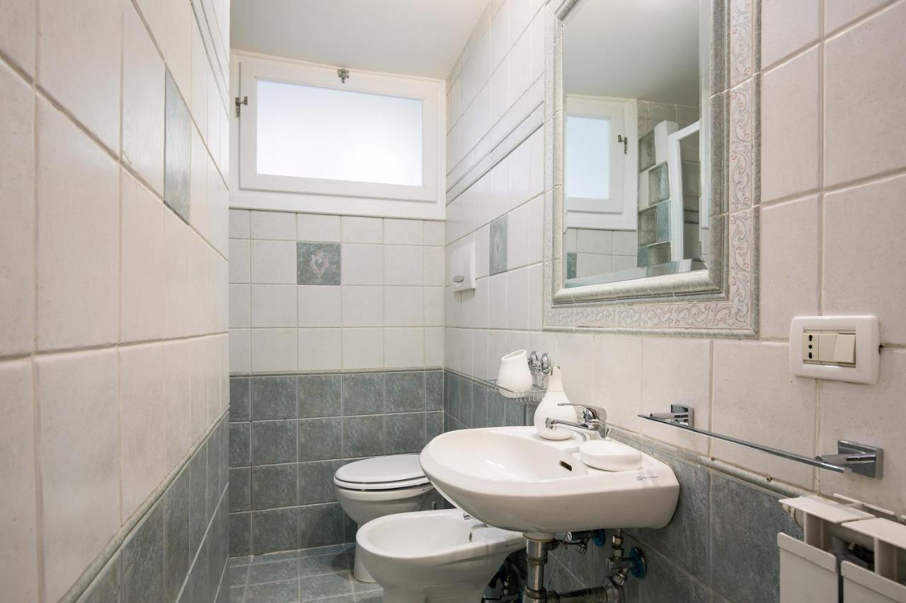 Rome As You Feel - Orso Design Apartment In Navona Buitenkant foto