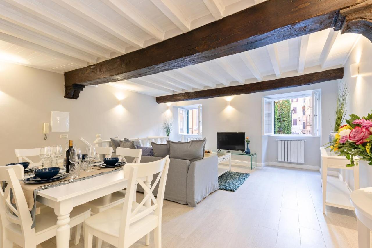 Rome As You Feel - Orso Design Apartment In Navona Buitenkant foto